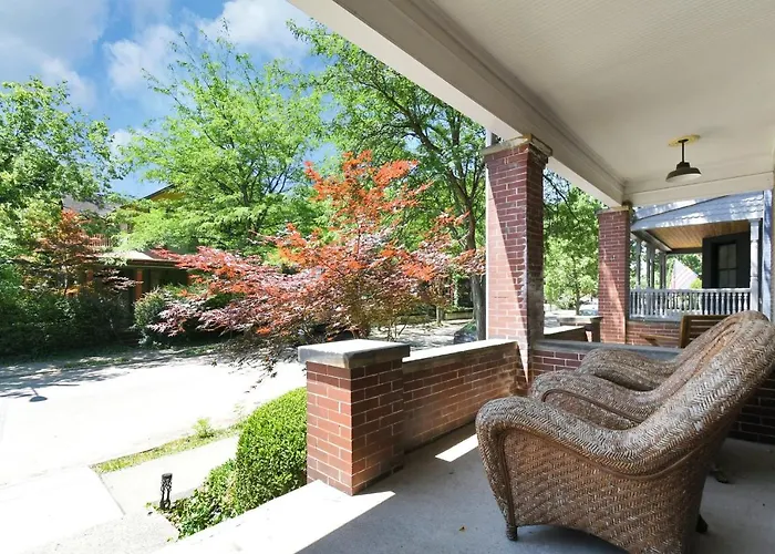 Modern Boho Stylish 1br Near Dt On Historic Street Apartment